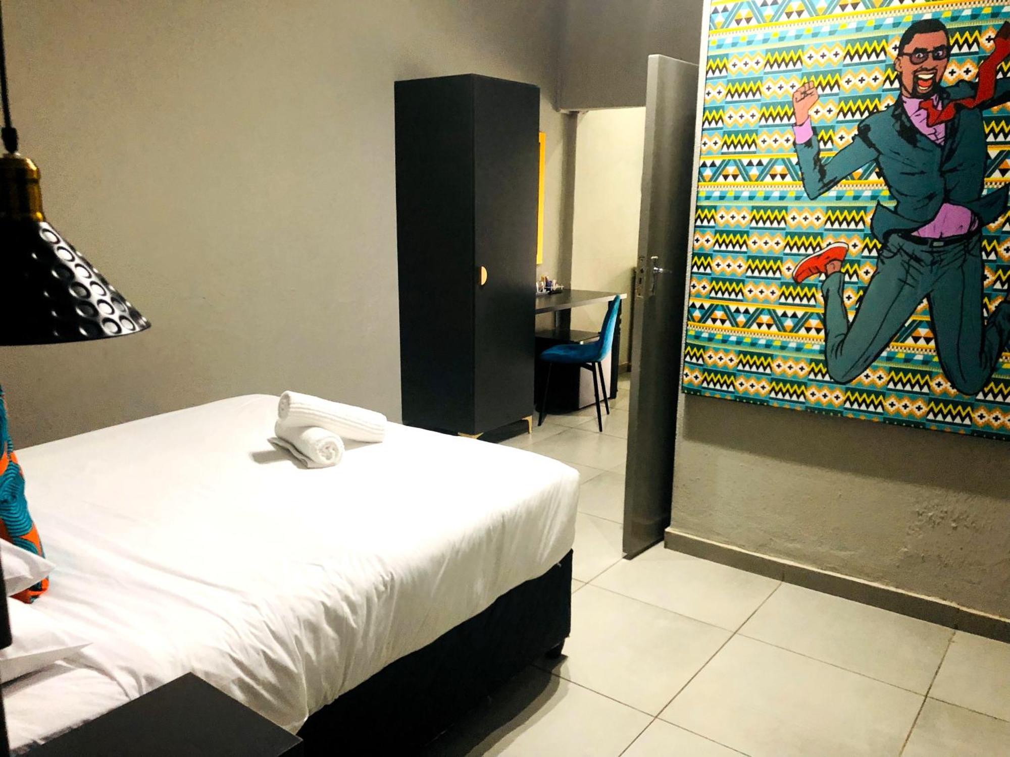 เอลเลแฟนต์ สปริง โฮเต็ล แอนด์ อพาร์ตเมนต์ Hotel เบอลา-เบอลา ภายนอก รูปภาพ